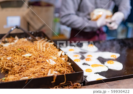 縁日のソース焼きそば 59930422