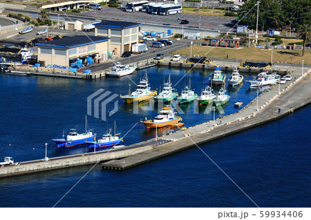 湘南　片瀬港　江の島市街地 59934406