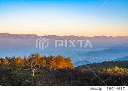《長野県》高ボッチ高原・展望台《松本市方面を望む》 59944937