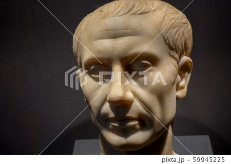 Caesar emperor Roman face head 59945225
