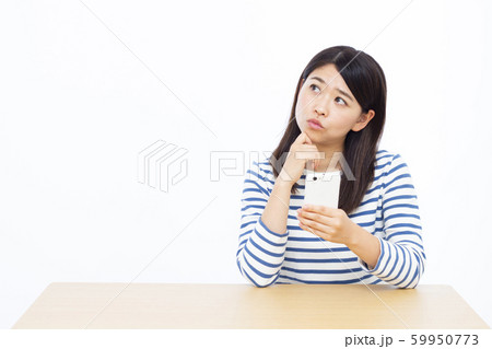 30代女性 スマホ 30代女性 スマホ 59950773