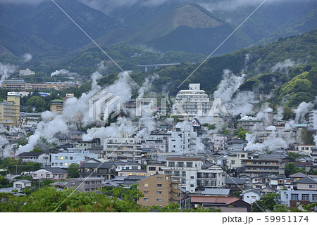 大分県別府市 湯けむり展望台から望む鉄輪温泉街の写真素材