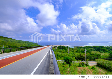 沖縄・久米島・てぃーだ橋 59951243