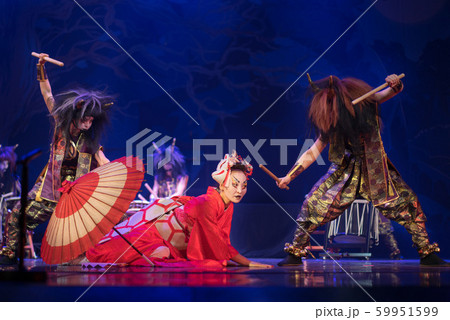 Traditional Japanese performance. Actress in Traditional Japanese performance. Actress in 59951599