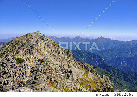 大汝山山頂と後立山連峰 59952666