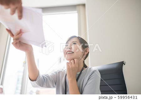 女性ポートレート 女性ポートレート 59956431