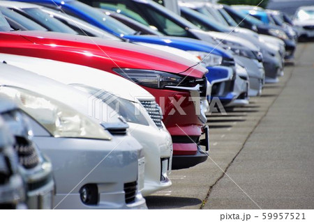 駐車場の自動車 交通イメージ ビジネスイメージ 駐車場の自動車 交通イメージ ビジネスイメージ 59957521