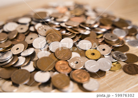 お金 59976302