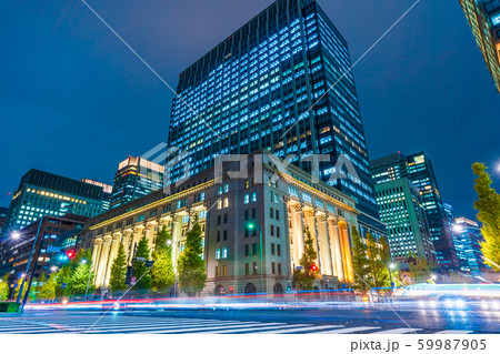 大手町 馬場先門跡周辺の夜景の写真素材