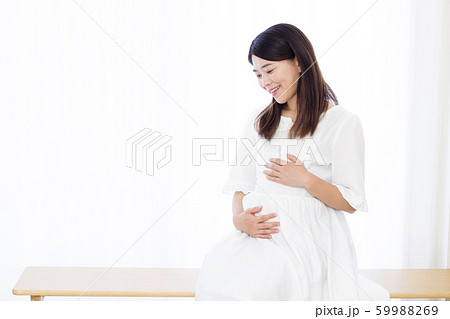 30代妊婦さん 59988269