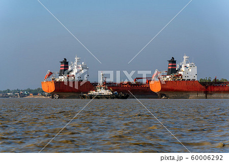 バングラデシュ・船の墓場 バングラデシュ・船の墓場 60006292