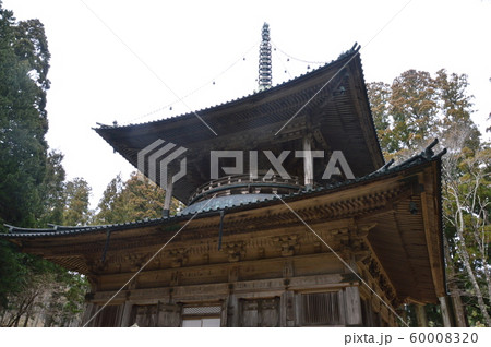 高野山･壇上伽藍の「西塔」（高野山 金剛峰寺／和歌山県伊都郡高野町高野山） 60008320
