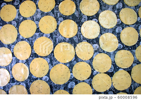 Khichiya papdi papad Rice flour crackers or 60008596