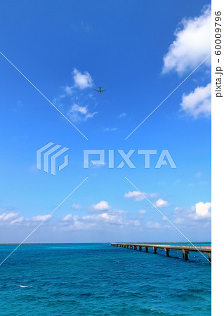 宮古島 (11月　夏　沖縄　下地島空港) 60009796