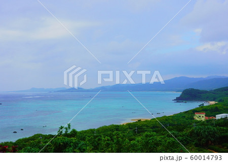 【沖縄県】石垣島の玉取崎展望台 【沖縄県】石垣島の玉取崎展望台 60014793