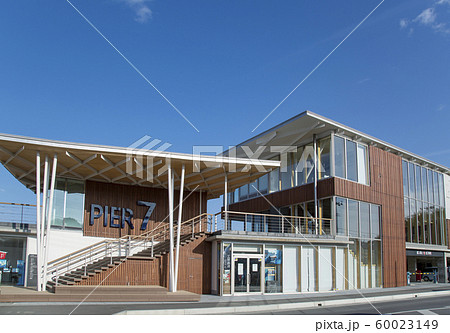 気仙沼漁港　気仙沼市　PIER7　海の市 60023149