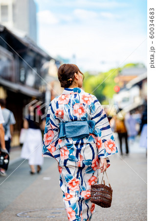 犬山 城下町 女性 浴衣の写真素材