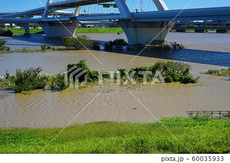 台風19号通過後 60035933