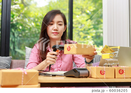 Seller prepare to send goods to customer after Seller prepare to send goods to customer after 60036205