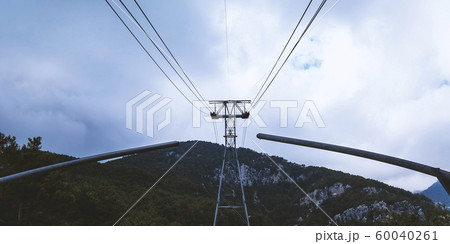 Beautifulpanorama view with cable car Beautifulpanorama view with cable car 60040261