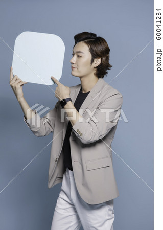 Close-up portrait of attractive young asian man, single man's lifestyle 269 Close-up portrait of attractive young asian man, single man's lifestyle 269 60041234