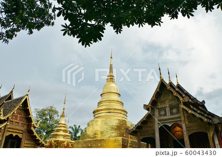 タイ北部の古都・チェンマイにある寺院「ワット・プラシン(Wat Phra Singh) 」 60043430