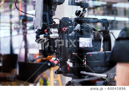 Film crew 60043896