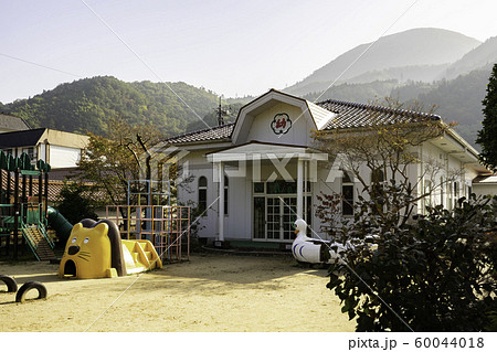 津和野　津和野幼花園　島根県鹿足郡津和野町 60044018
