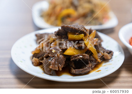 韓国 おかず 食事 60057930