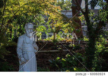 ベルナール・プティジャン司教像 ベルナール・プティジャン司教像 60060924