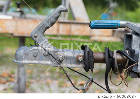 close-up trailer hook for boats or cars 60063037