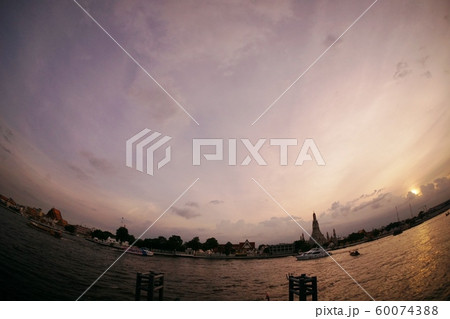 Wat Arun、Temple of Dawn、ワット・アルン、暁の寺 60074388