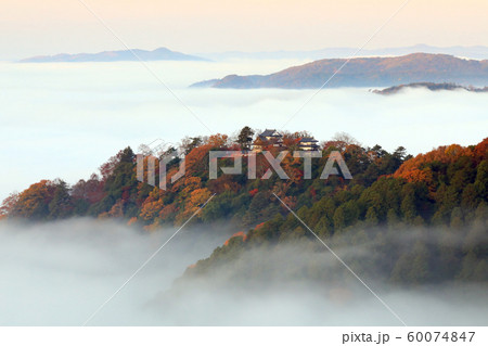 天空の山城7558 天空の山城7558 60074847