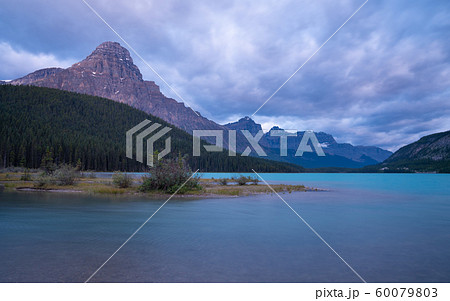 Waterfowl Lake, Banff National Park, Icefield 60079803