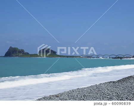 台湾 台東県 三仙台 三仙台跨海歩橋 / Sanxiantai, Taiwan 台湾 台東県 三仙台 三仙台跨海歩橋 / Sanxiantai, Taiwan 60090839