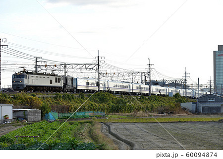 東海道線を走るEF510-509JR北海道キハ261系甲種輸送 60094874