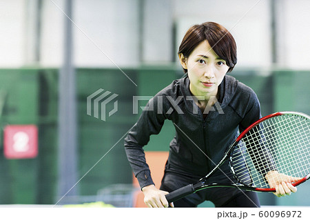 テニス　テニスクラブ　テニススクール　フィットネス　スポーツジム　女性 60096972