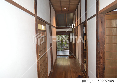 根岸なつかし公園、旧柳下邸内部 根岸なつかし公園、旧柳下邸内部 60097489