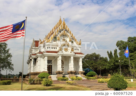 プッタモントン公園仏教寺院 60097520