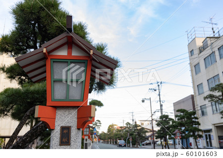 神社参道 60101603