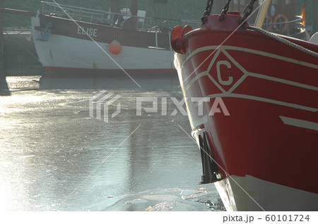 winter time in the harbor of greetisel 60101724