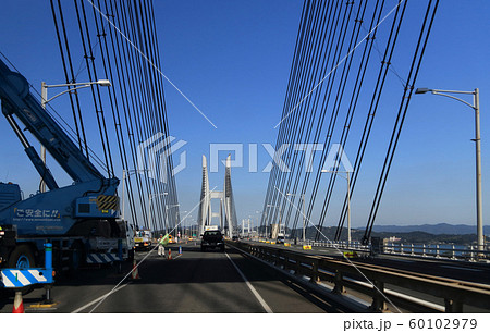 瀬戸大橋上り線(岩黒島橋・櫃石島橋・下津井瀬戸大橋) 瀬戸大橋上り線(岩黒島橋・櫃石島橋・下津井瀬戸大橋) 60102979