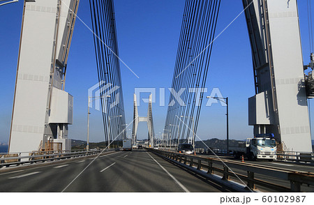 瀬戸大橋上り線(櫃石島橋・下津井瀬戸大橋) 瀬戸大橋上り線(櫃石島橋・下津井瀬戸大橋) 60102987