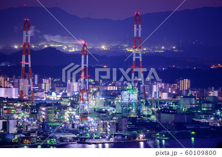 北九州工業地帯の夜景【福岡県】 北九州工業地帯の夜景【福岡県】 60109800