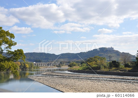 日本唯一の石畳堰「山田堰」（福岡県朝倉市） 60114066
