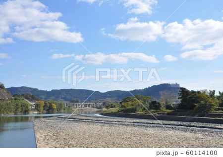 日本唯一の石畳堰「山田堰」（福岡県朝倉市） 60114100