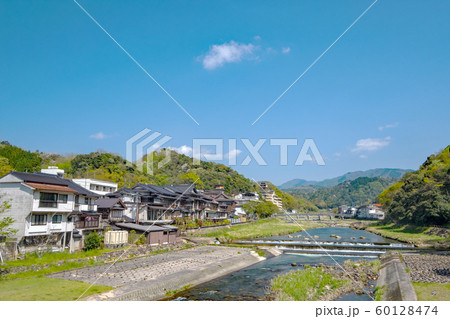 三朝温泉 初夏　新緑 60128474