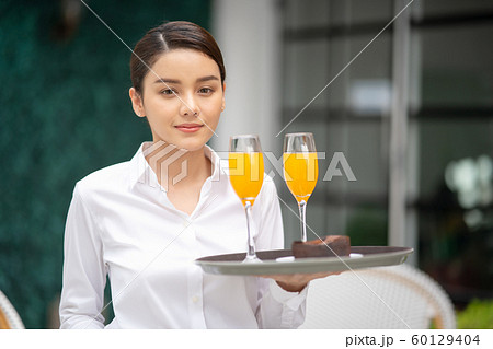 ビジネス　カフェスタッフ 60129404