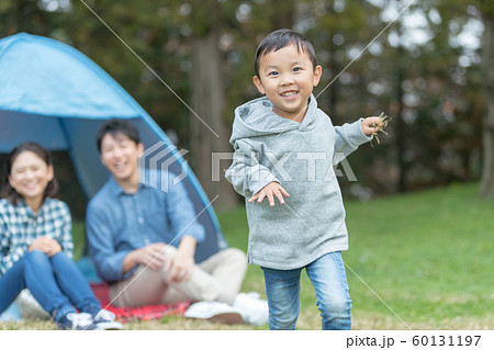 5 years old 60131197