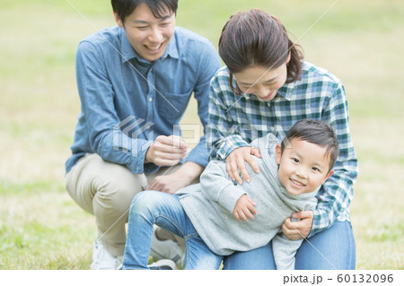 5 years old 5 years old 60132096